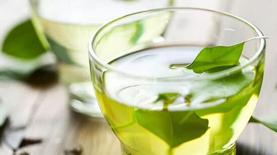 Zelený čaj je extrémně zdravý nápoj konzumovaný na japonské stravě. 