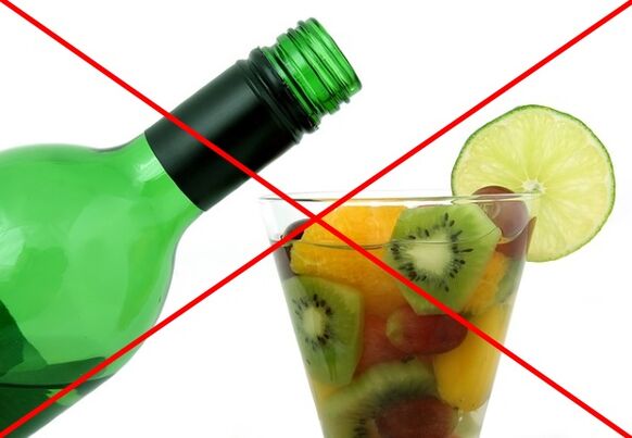 Při líné dietě se nedoporučuje pít alkohol