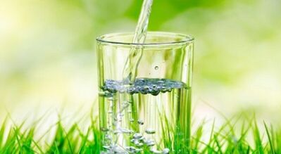 pravidla pro dodržování pitné diety při hubnutí